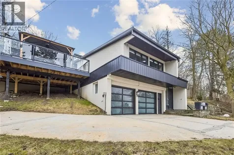 3 Chicopee Terrace Kitchener ON N2A 1T2