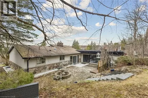 3 Chicopee Terrace Kitchener ON N2A 1T2