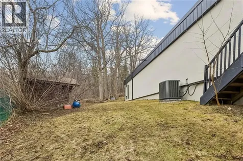 3 Chicopee Terrace Kitchener ON N2A 1T2
