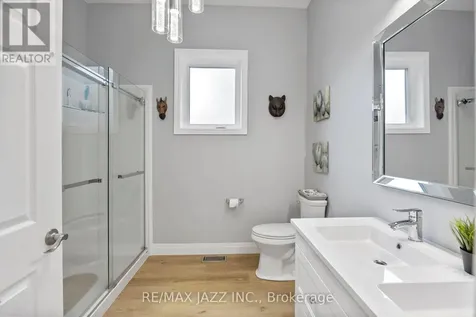 283 Platten Boulevard Scugog ON L9L 1B4