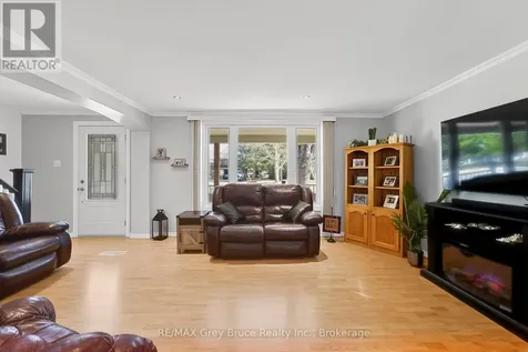 138 Main Street Arran-elderslie ON N0H 2N0