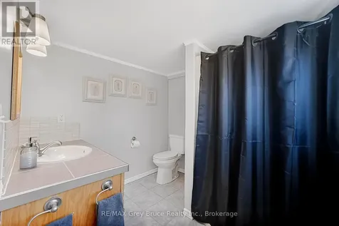 138 Main Street Arran-elderslie ON N0H 2N0