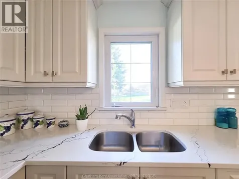 465 Victoria Avenue Chatham ON N7L 3B4