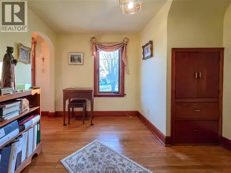 465 Victoria Avenue Chatham ON N7L 3B4