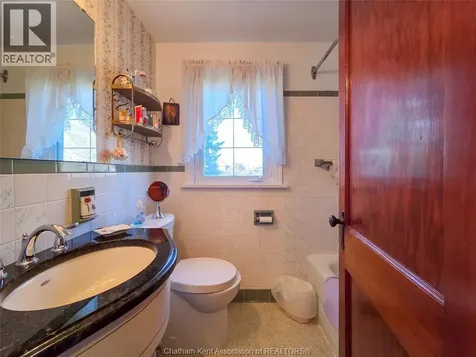 465 Victoria Avenue Chatham ON N7L 3B4