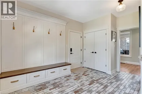 42 Parsonage Road Ancaster ON N3T 5M1