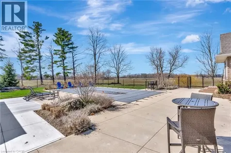 42 Parsonage Road Ancaster ON N3T 5M1