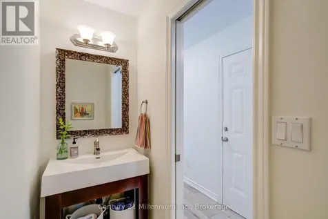 37 Silver Glen Boulevard Collingwood ON L9Y 0G9