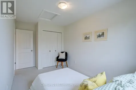 37 Silver Glen Boulevard Collingwood ON L9Y 0G9