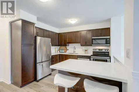 37 Silver Glen Boulevard Collingwood ON L9Y 0G9