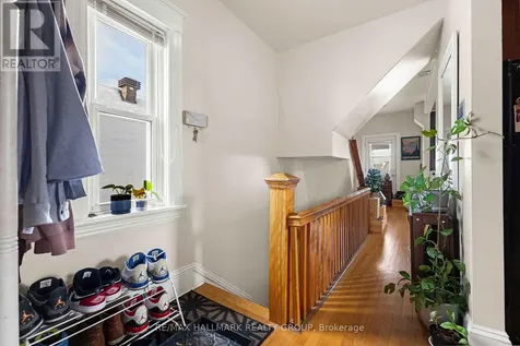 70 Anderson Street Ottawa ON K1R 6T7