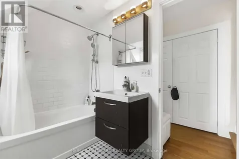 70 Anderson Street Ottawa ON K1R 6T7