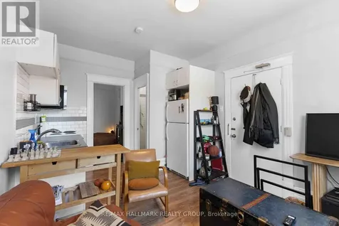 70 Anderson Street Ottawa ON K1R 6T7