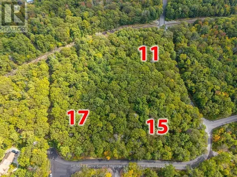 11 Oakridge Road North Mcdougall ON P2A 2W9