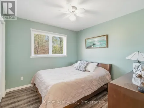 6 Springhill Road Mckellar ON P0G 1C0