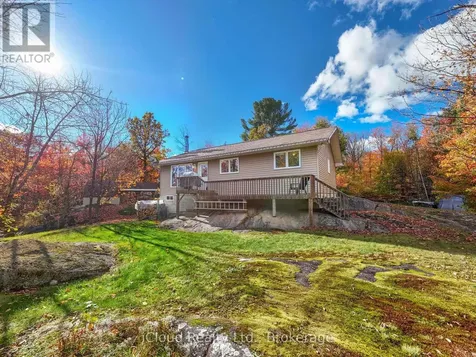 6 Springhill Road Mckellar ON P0G 1C0