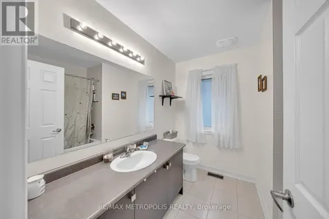 16 Treetops Boulevard New Tecumseth ON L9R 0M3