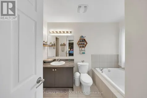 16 Treetops Boulevard New Tecumseth ON L9R 0M3