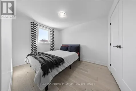 1535 Kamouraska Circle Ottawa ON K1C 3J1
