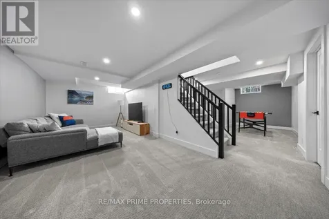 1535 Kamouraska Circle Ottawa ON K1C 3J1