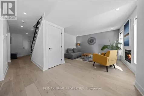 1535 Kamouraska Circle Ottawa ON K1C 3J1
