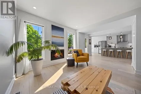 1535 Kamouraska Circle Ottawa ON K1C 3J1