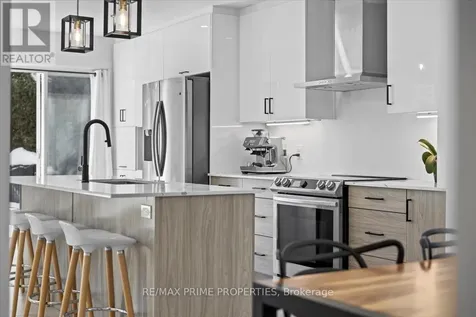 1535 Kamouraska Circle Ottawa ON K1C 3J1