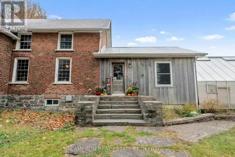 37 Duncan Street South Glengarry ON K0C 1N0