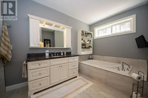 409 Gallivan Drive Selwyn ON K0L 1T0