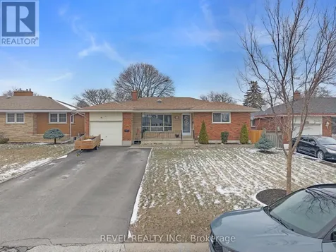 26 Wiltshire Drive Brantford ON N3R 5A9