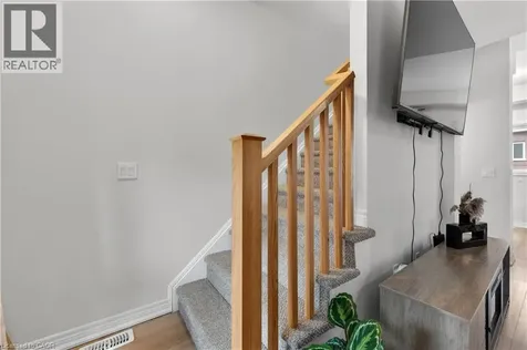 19 Picardy Drive Hamilton ON L8J 0M7
