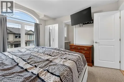 19 Picardy Drive Hamilton ON L8J 0M7