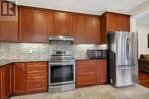 161 Flowing Creek Circle Ottawa ON K2M 0K2