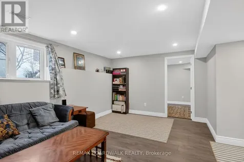 161 Flowing Creek Circle Ottawa ON K2M 0K2