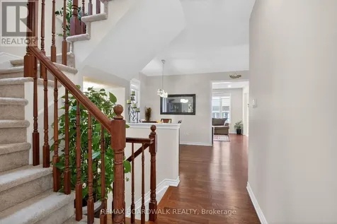 161 Flowing Creek Circle Ottawa ON K2M 0K2