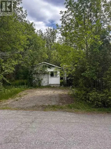 139 Charles Street Carleton Place ON K7C 2Y4