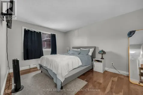250 Brittany Drive Ottawa ON K1K 4M1