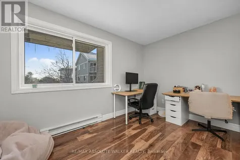 250 Brittany Drive Ottawa ON K1K 4M1