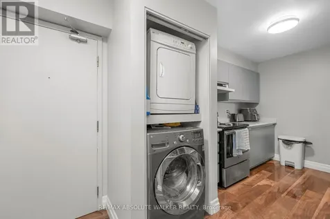 250 Brittany Drive Ottawa ON K1K 4M1