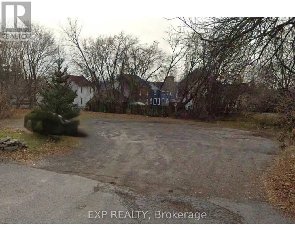 42 Allan Street Carleton Place ON K7C 1T3
