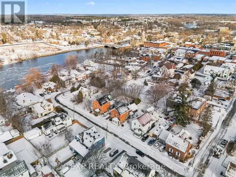 42 Allan Street Carleton Place ON K7C 1T3