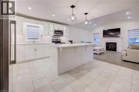 4 Livingston Drive Tillsonburg ON N4G 0J3