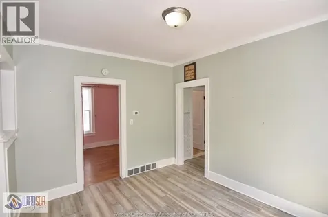 558 Elm Windsor ON N9A 5H2