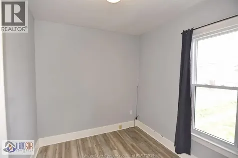 558 Elm Windsor ON N9A 5H2