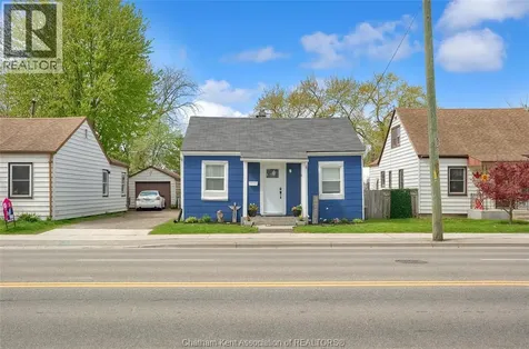 14 Mcnaughton Avenue Wallaceburg ON N8A 1R8