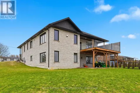 16 Minto Street South Minto ON N0G 1M0