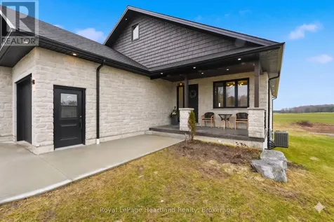 16 Minto Street South Minto ON N0G 1M0