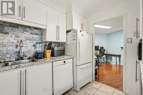 1171 Ambleside Drive Ottawa ON K2B 8E1