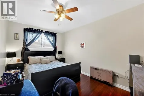 228 Holborn Drive Kitchener ON N2A 2E8