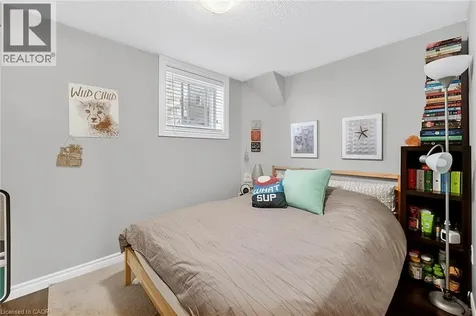 228 Holborn Drive Kitchener ON N2A 2E8
